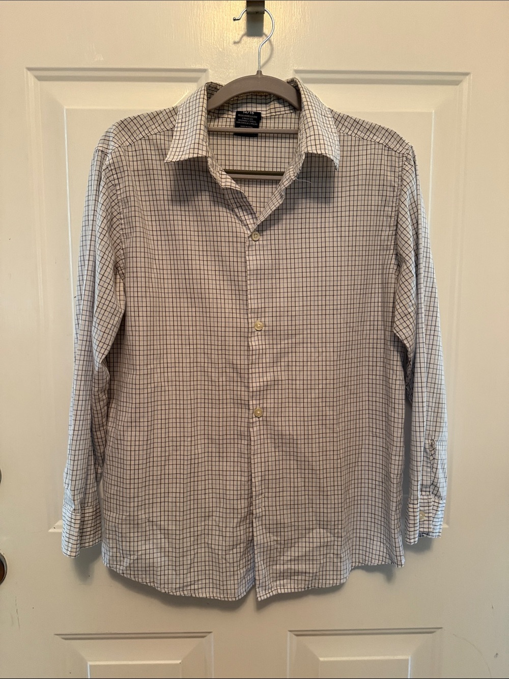 Izod Button-Up Check Dress Shirt in White and Navy youth large 14/16